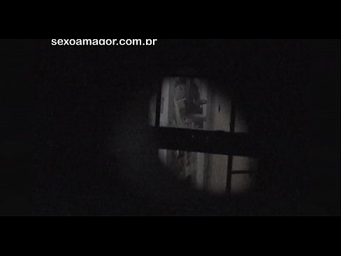 ❤️ Blondie estas sekrete filmita fare de najbara voyeur kaŝita malantaŭ kavaj brikoj ❤❌ Malmola porno ĉe eo.porn-mz.ru ❌️❤
